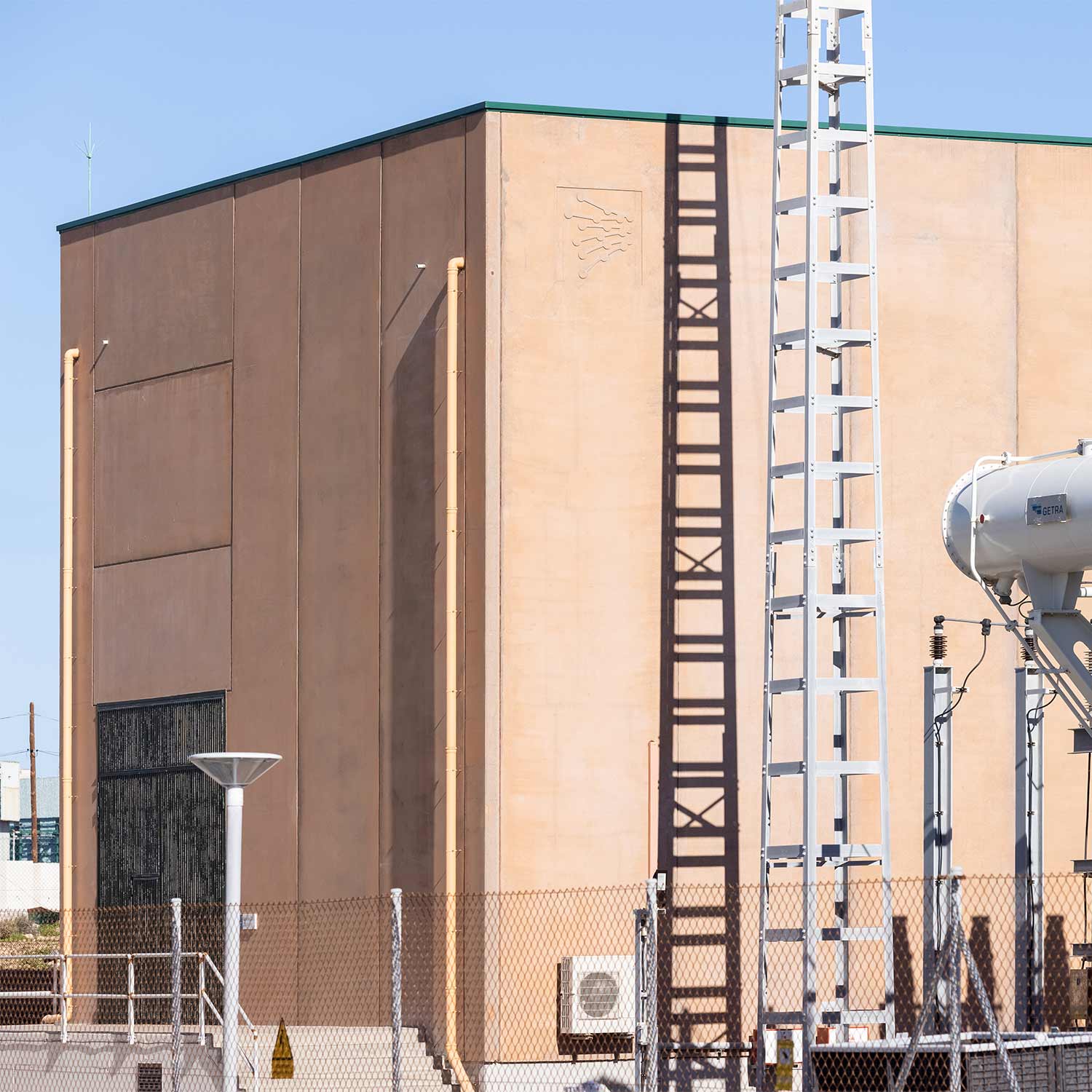 Subestación Eléctrica Granadilla - Hormigones TAUCE