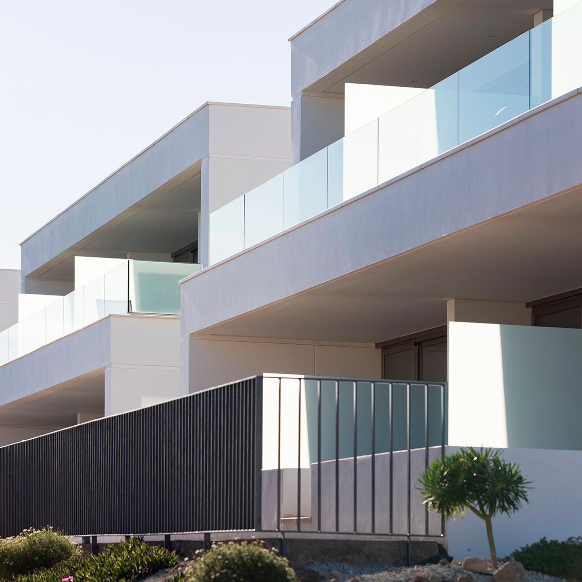 122 Viviendas en Abades - Hormigones TAUCE